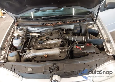 2000 Volkswagen Golf Gls 1.8L Turbo z USA, uszkodzony, nr VIN 9BWGH21J5Y4039042